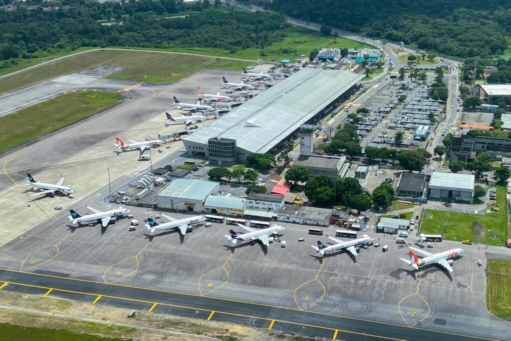 Imagem área do aeroporto de Belém