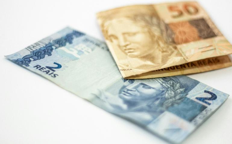 nota de dois e cinquenta reais